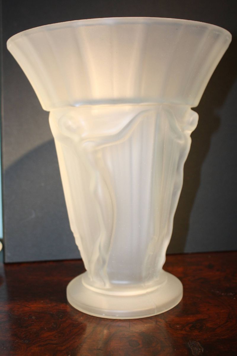 A big 1920 French Art Nouveau opalescent frosted glass vase with three female dancers