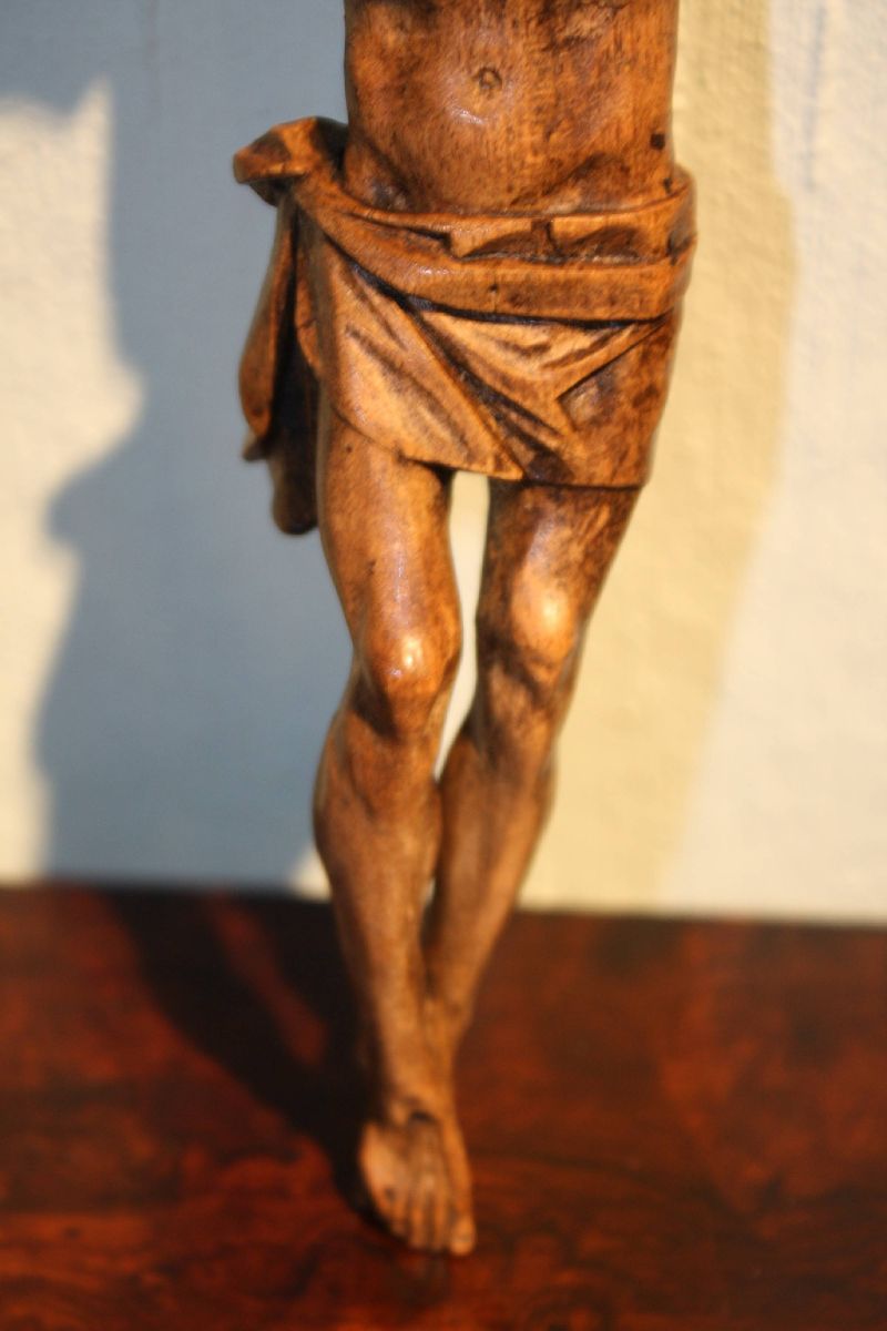 Antique small wooden handcarved 19th century Jesus Christ crucifix wall cross figurine