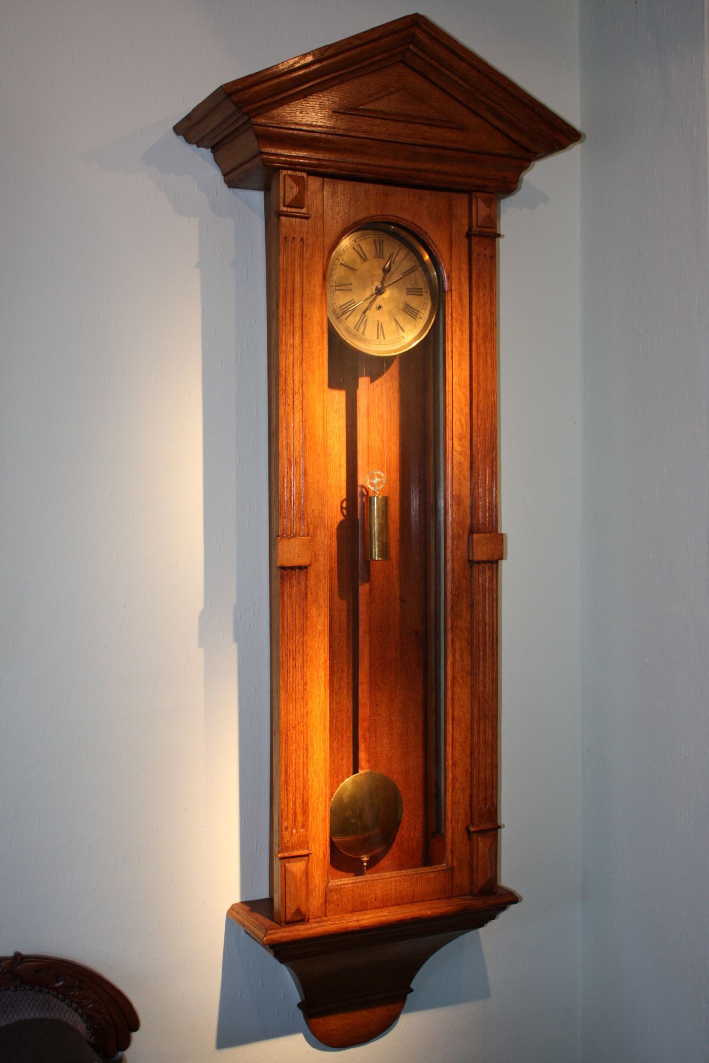 A large unique monumental German 1925 precision wall clock 10-day regulator with seconds pendulum by 'Gustav Becker'