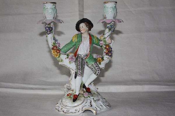 European porcelain figurines, vases, plates from the 18th, 19th. und 20th century