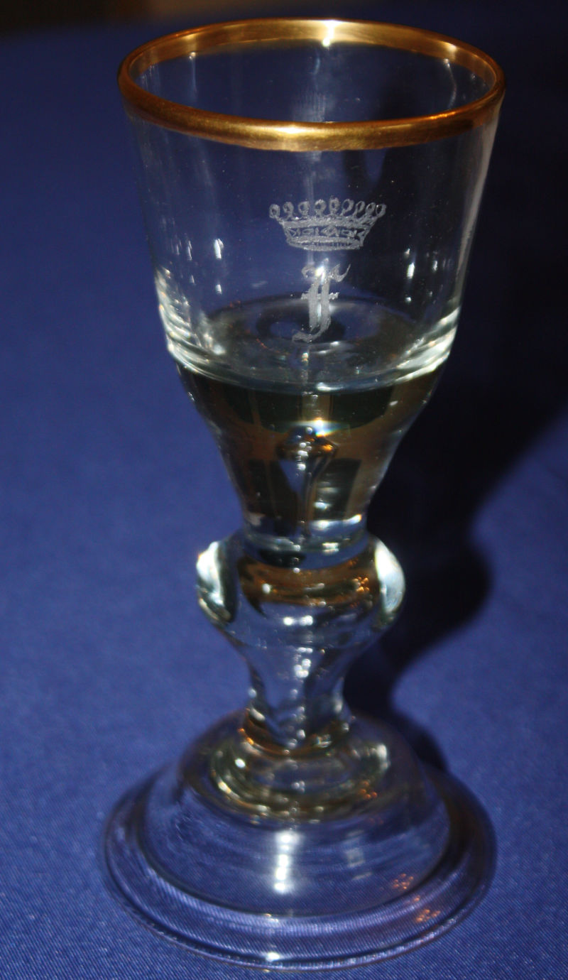 Antique 18th century 'Lauenstein' bubble stem wine glass
