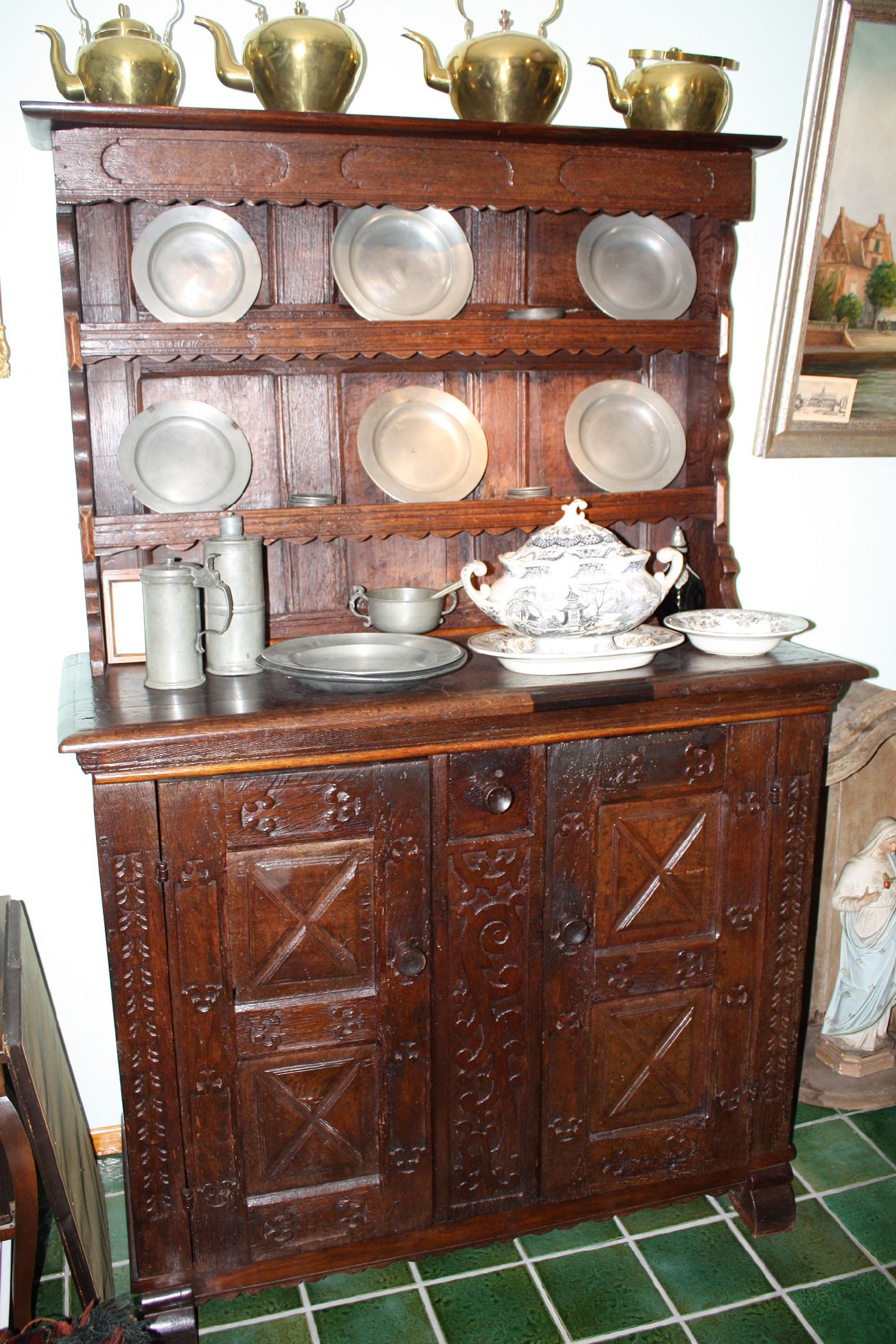 Early 18th century oak wood frisian dish cabinet