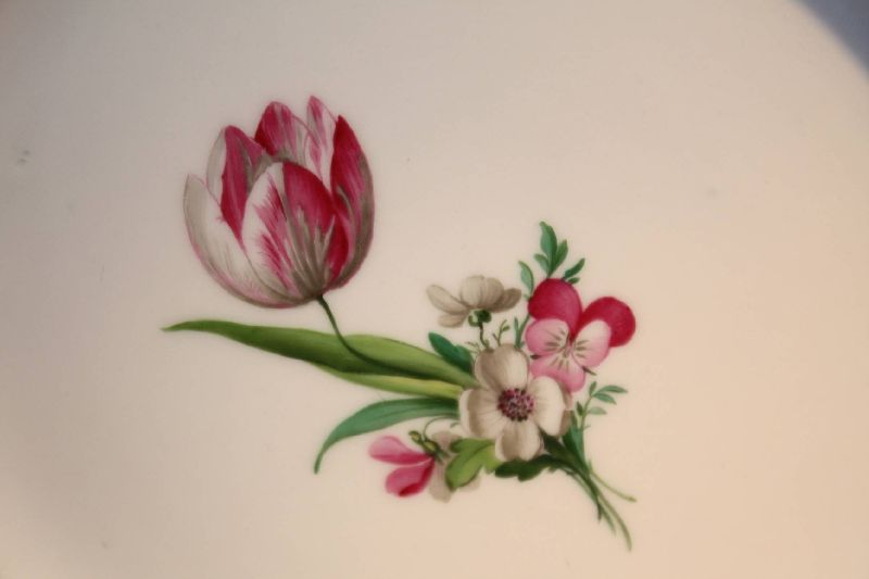 12 Mid-19th century hand-painted porcelain floral ornate KPM Berlin dessert plates