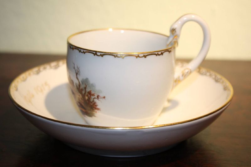 An exceptional antique 1915 collectable porcelain Meissen cup and saucer