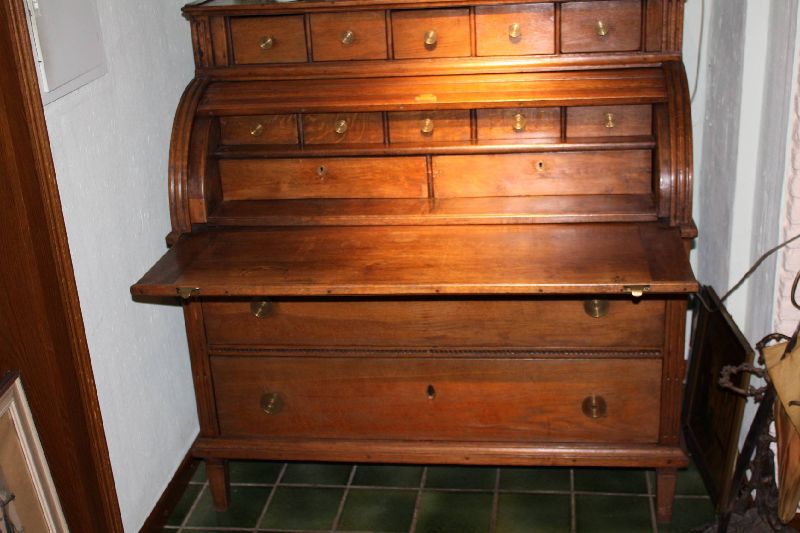 A late 18th century Louis XVI Roll Top Desk, oak wood
