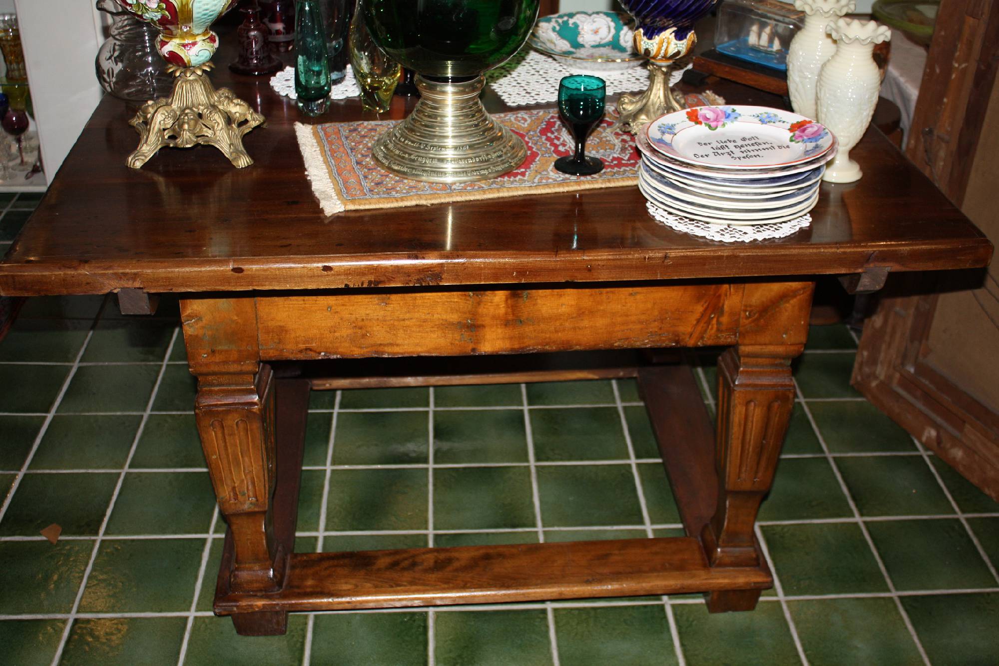 A rare 18th century South-european, spanish monastery table